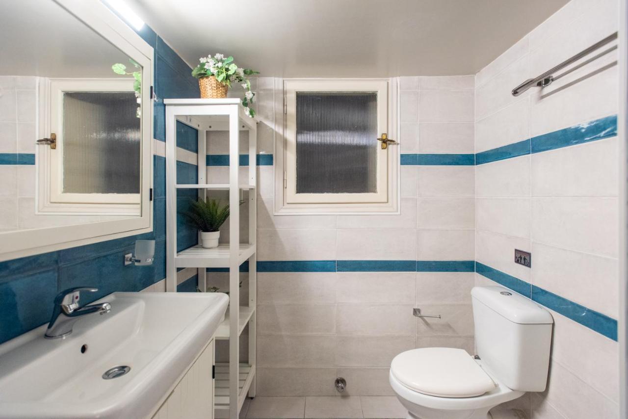 Blue Ark Gate To History Apartment Athens Ngoại thất bức ảnh